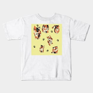 Cream Calico Kittens Kids T-Shirt